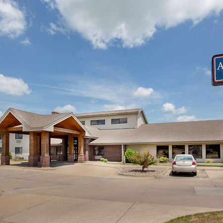 Americinn By Wyndham Muscatine Exterior photo